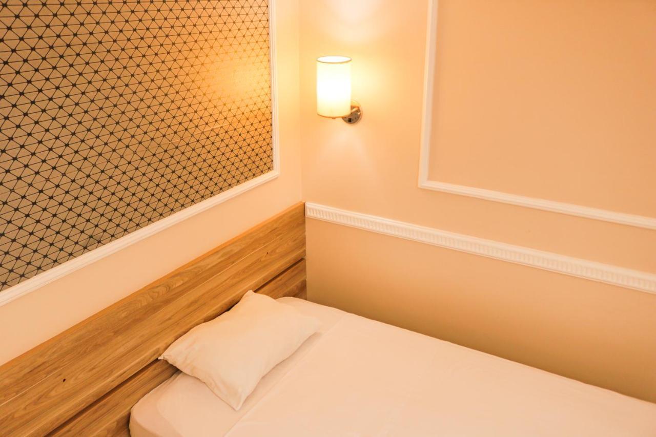 Atalanta Hotel ماكابا المظهر الخارجي الصورة