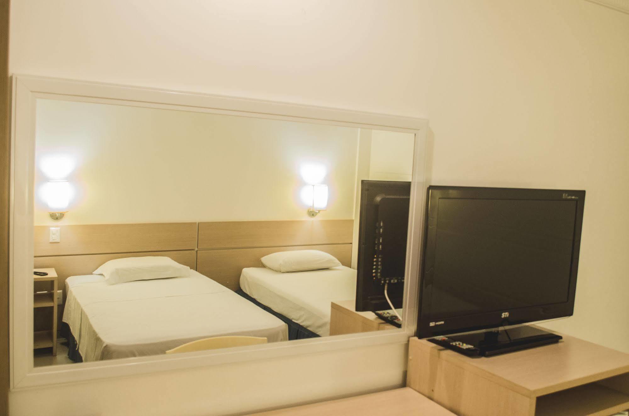 Atalanta Hotel ماكابا المظهر الخارجي الصورة